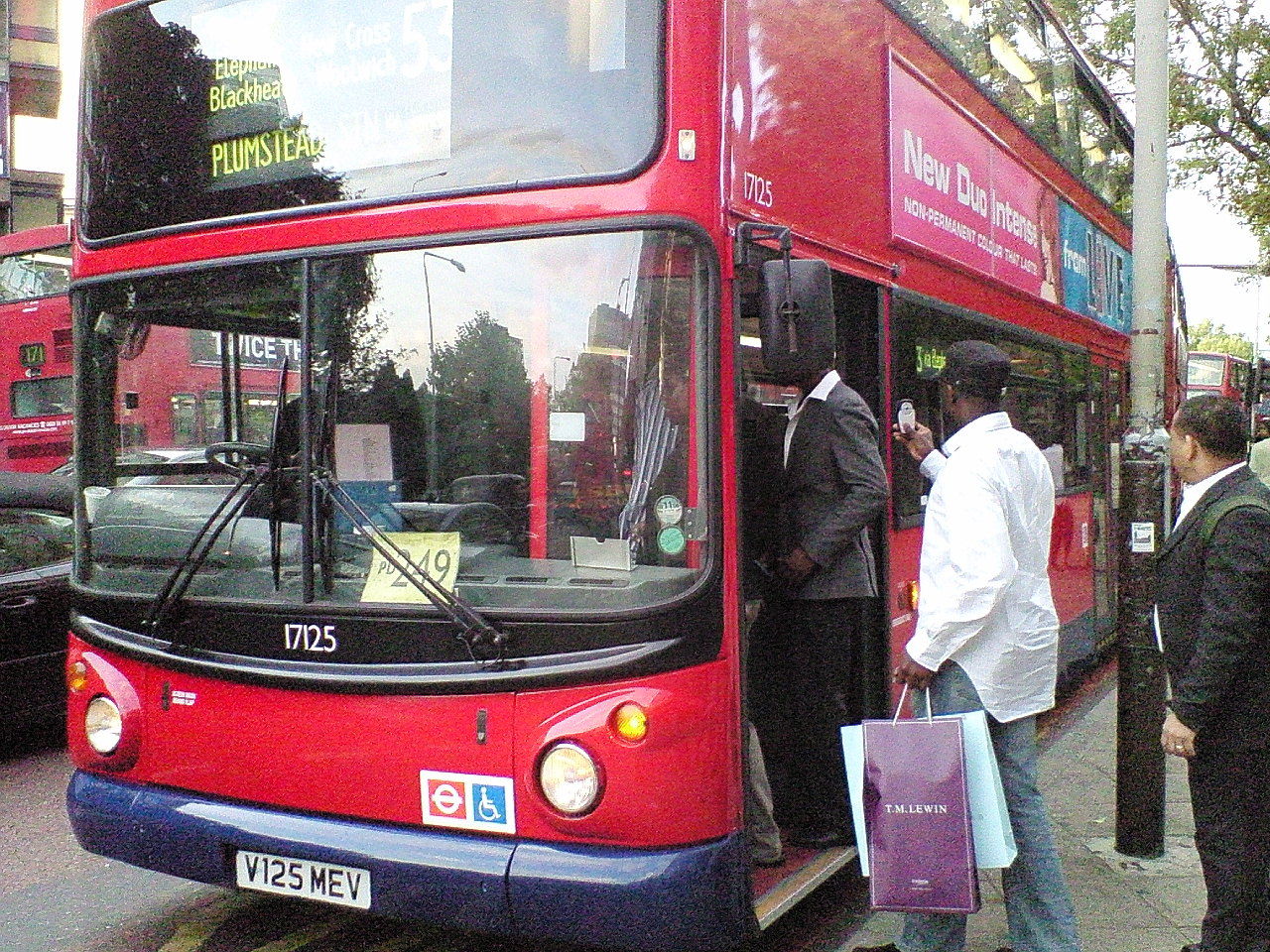 イギリス、ロンドンのバス、ダブルデッカー